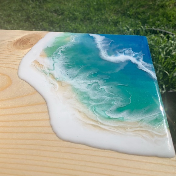 Beach resin waves charcuterie boards - Picture 4 of 5